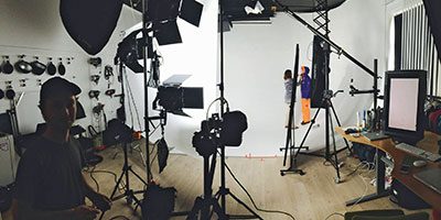 Lighting the world: Studio Import in Oslo, Norwegen